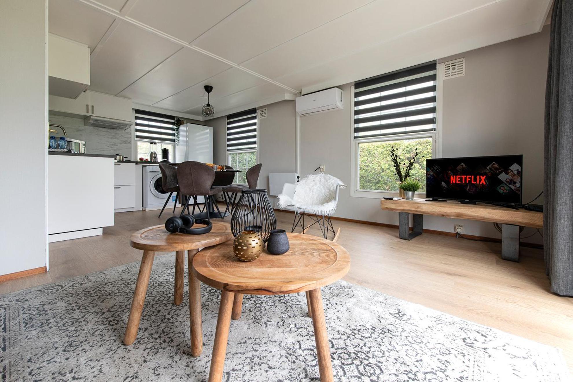 37, Located In A Quiet & Wooded Area! Villa โอสเตอร์ไวก์ ภายนอก รูปภาพ